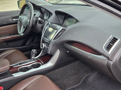 Used 2015 Acura TLX FWD image 28