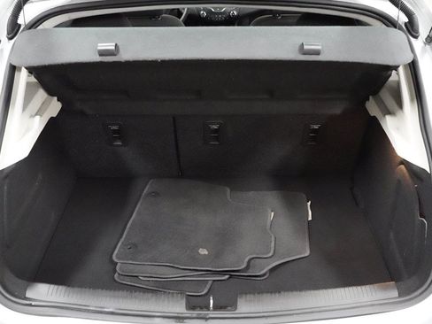 Used 2017 Chevrolet Cruze LT w/ Convenience Package FWD image 24