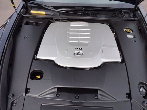 Used 2017 Lexus LS 460 image 10