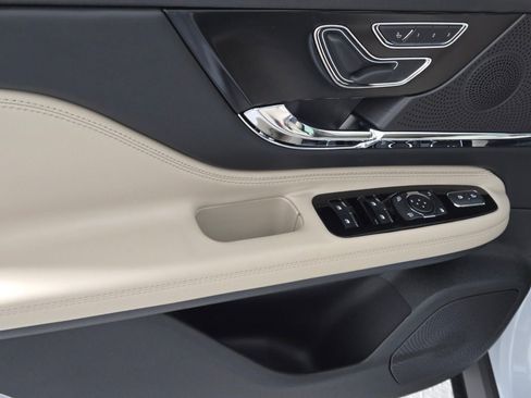 New 2026 Lincoln Corsair Grand Touring AWD/4WD image 22