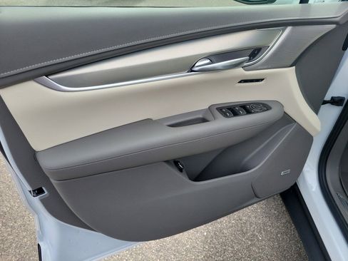 New 2026 Cadillac XT5 Premium Luxury w/ Driver Assist Package image 32