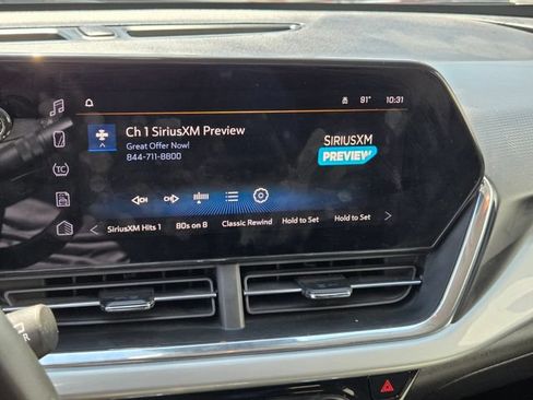 Used 2024 Chevrolet Trax LT w/ Driver Confidence Package FWD image 20