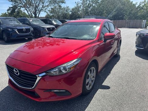 Used 2017 MAZDA MAZDA3 Sport FWD image 2