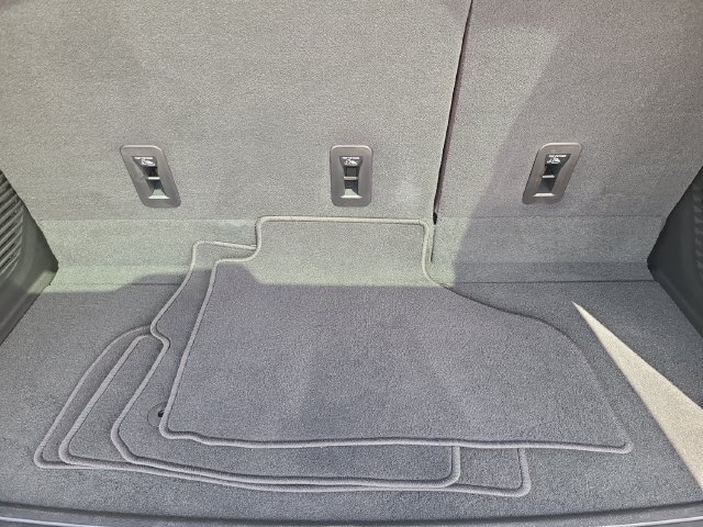 New 2026 Chevrolet Tahoe LT w/ Comfort Package RWD image 11