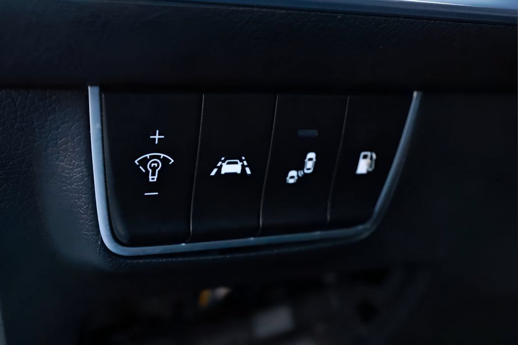 Used 2019 Kia Stinger Premium RWD image 37