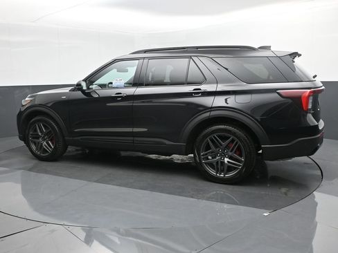 New 2025 Ford Explorer ST-Line w/ Premium Package image 3