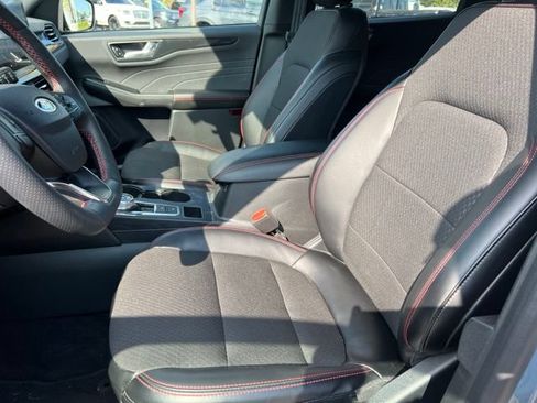 Used 2024 Ford Escape ST-Line Select w/ Tech Pack #2 AWD/4WD image 23