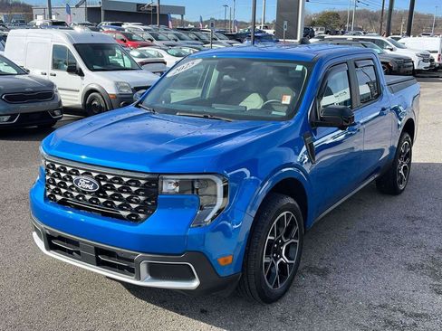 Used 2025 Ford Maverick Lariat image 31