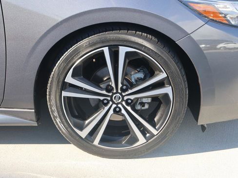 Used 2020 Nissan Sentra SR image 8