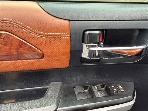 Used 2015 Toyota Tundra 1794 Edition image 10