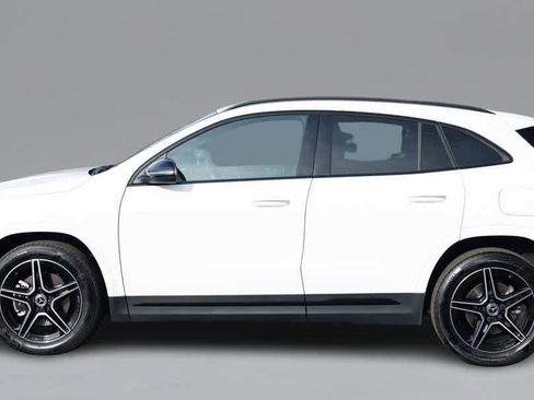 Certified 2025 Mercedes-Benz GLA 250 GLA 250 image 8