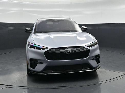 Used 2025 Ford Mustang Mach-E GT AWD/4WD image 52