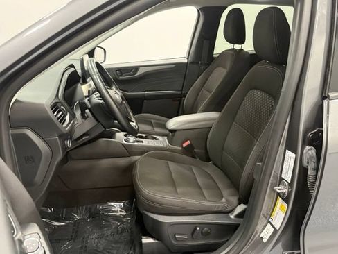 Certified 2024 Ford Escape Active AWD/4WD image 14