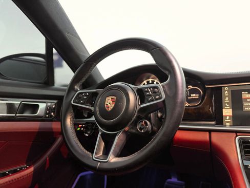 Used 2018 Porsche Panamera Turbo Executive AWD/4WD image 73