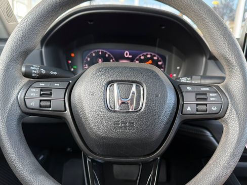 Used 2025 Honda Accord SE image 22