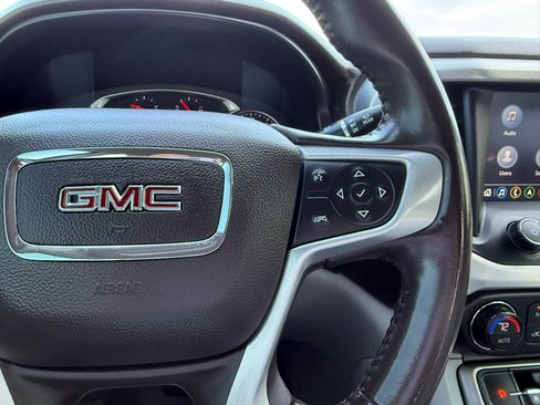 Used 2021 GMC Acadia SLT image 24