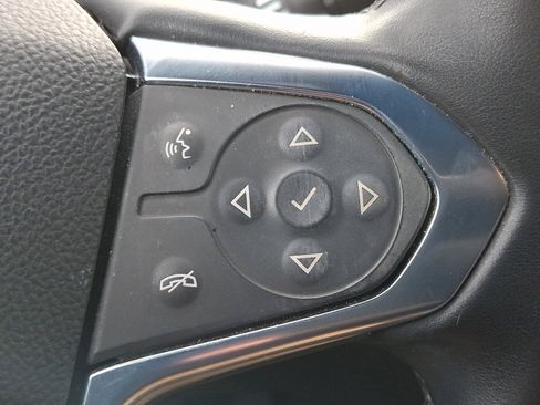 Certified 2023 Chevrolet Traverse LT image 23