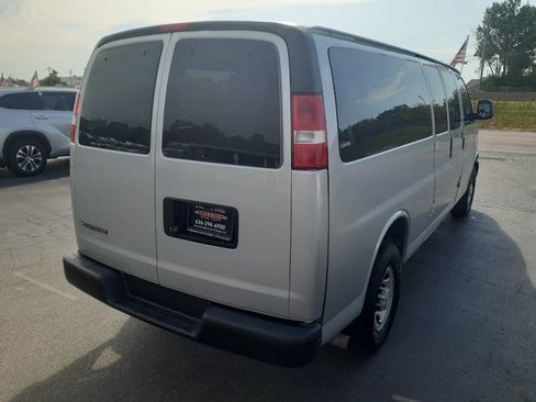 Used 2020 Chevrolet Express 3500 LS image 5