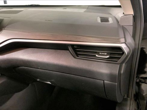 Used 2025 Nissan Altima 2.5 SV FWD image 18