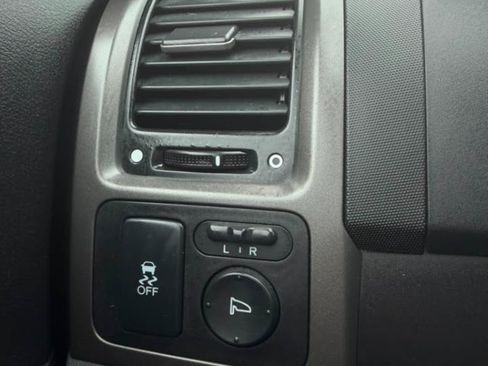 Used 2011 Honda CR-V EX image 25