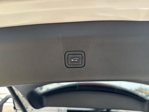 Certified 2021 Buick Enclave Premium w/ Surround and Sites Package image 27