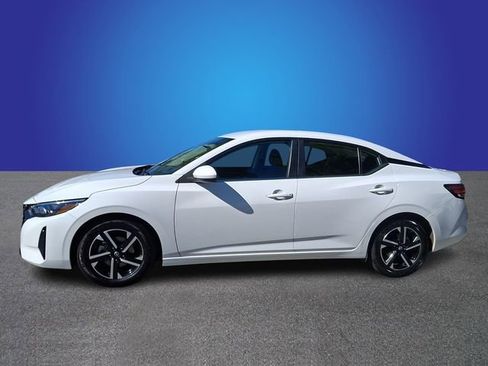 Used 2024 Nissan Sentra SV FWD image 6