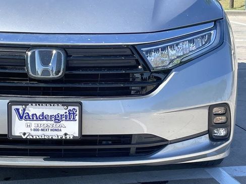 Certified 2024 Honda Odyssey EX-L image 7