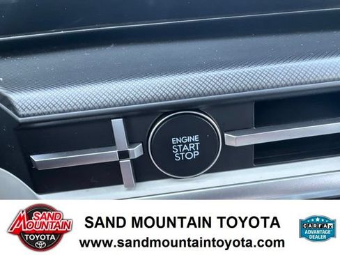 Used 2026 Hyundai Santa Fe SEL AWD/4WD image 17