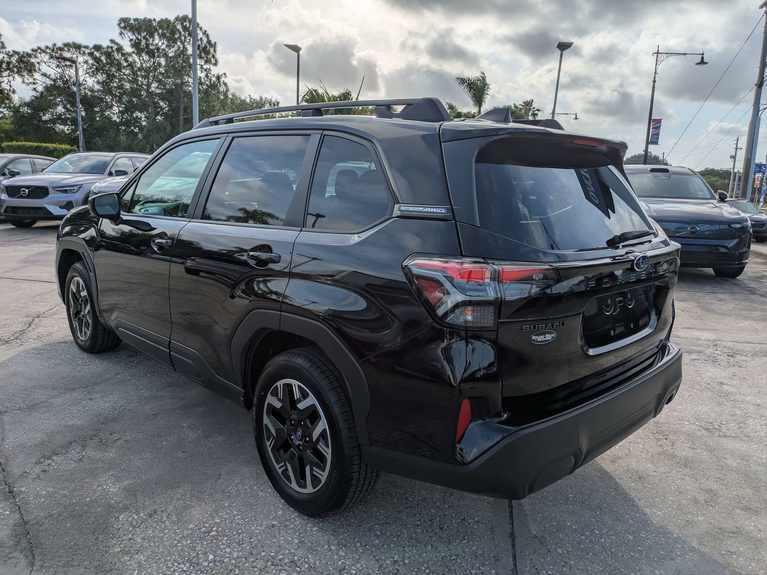 Used 2026 Subaru Forester Premium AWD/4WD image 6