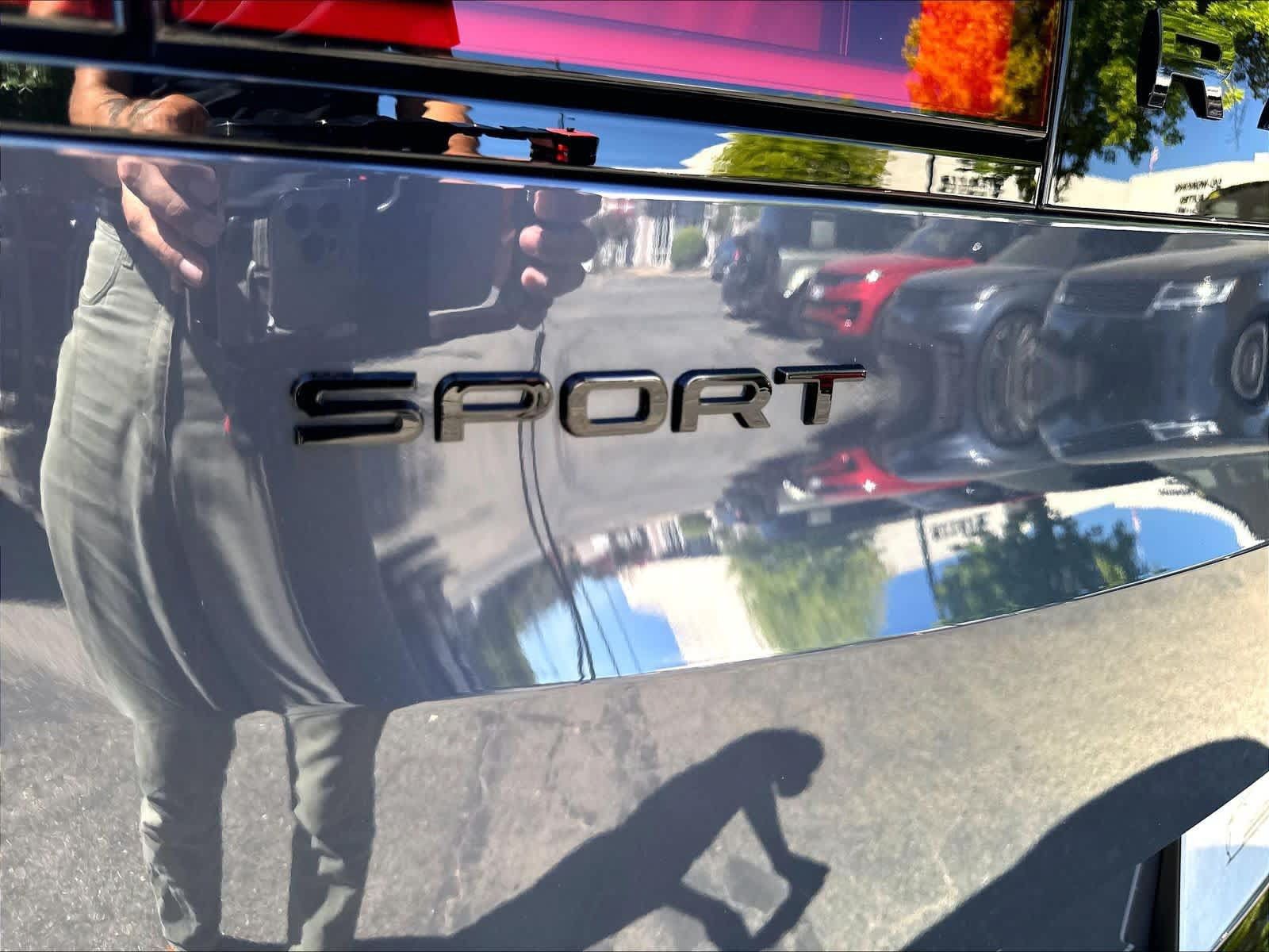 New 2026 Land Rover Range Rover Sport Dynamic SE AWD/4WD image 26