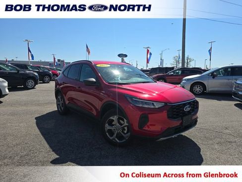Used 2025 Ford Escape ST-Line AWD/4WD image 1