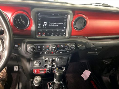 Used 2022 Jeep Gladiator Rubicon w/ LED Lighting Group AWD/4WD image 29