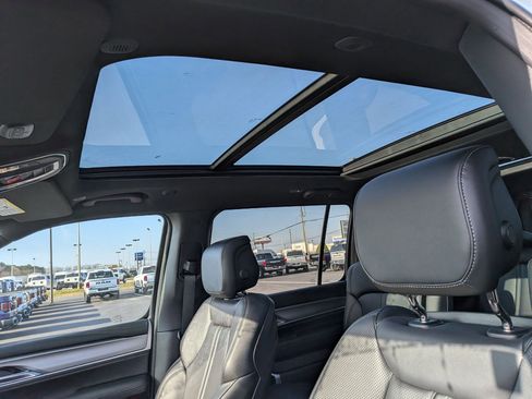 New 2026 Jeep Grand Wagoneer Limited image 14