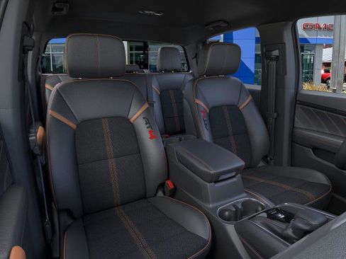 New 2026 GMC Canyon AT4 image 40