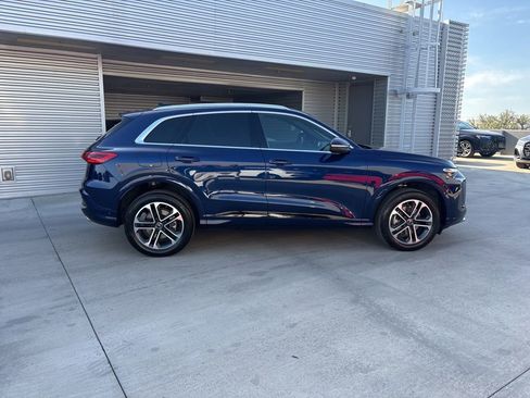 Used 2025 Audi Q5 Premium w/ Convenience Package AWD/4WD image 4