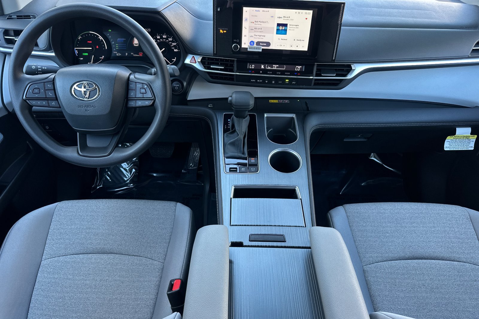 Certified 2026 Toyota Sienna LE FWD image 16