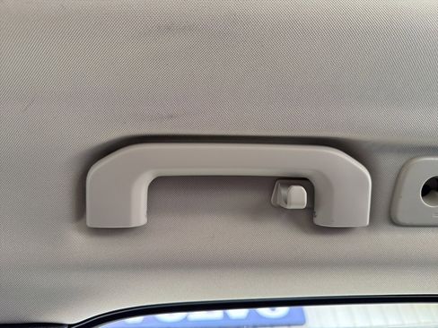 Used 2023 Volvo XC60 B5 Plus w/ Protection Package Premier image 72