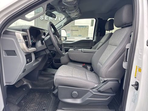 New 2026 Ford F350 XL w/ FX4 Off-Road Package image 10