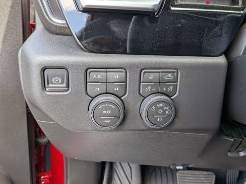 New 2026 Chevrolet Silverado 1500 LT Trail Boss w/ Safety Package AWD/4WD image 22