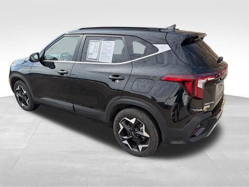 Certified 2025 Kia Seltos EX w/ EX Sunroof Package image 7