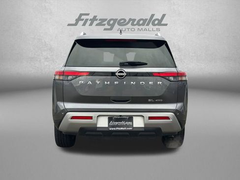 Used 2025 Nissan Pathfinder SL image 7