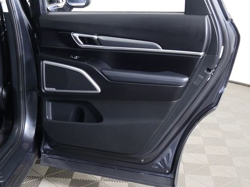 Used 2020 Kia Telluride LX FWD image 21