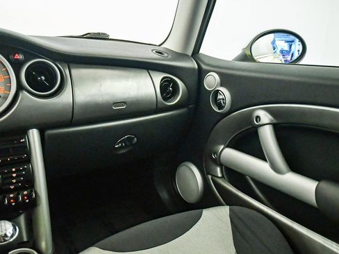 Used 2002 MINI Cooper S image 18