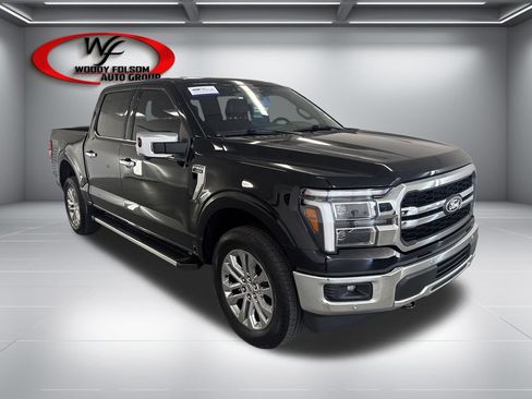 Used 2025 Ford F150 Lariat w/ Equipment Group 501A Mid AWD/4WD image 3
