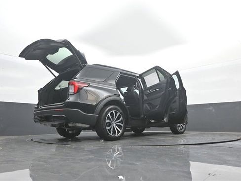 New 2026 Ford Explorer ST-Line image 38