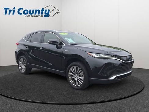 Used 2021 Toyota Venza XLE w/ Softex Package AWD/4WD image 1