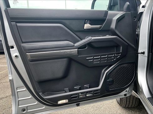 Used 2024 Toyota Tacoma TRD Sport image 21