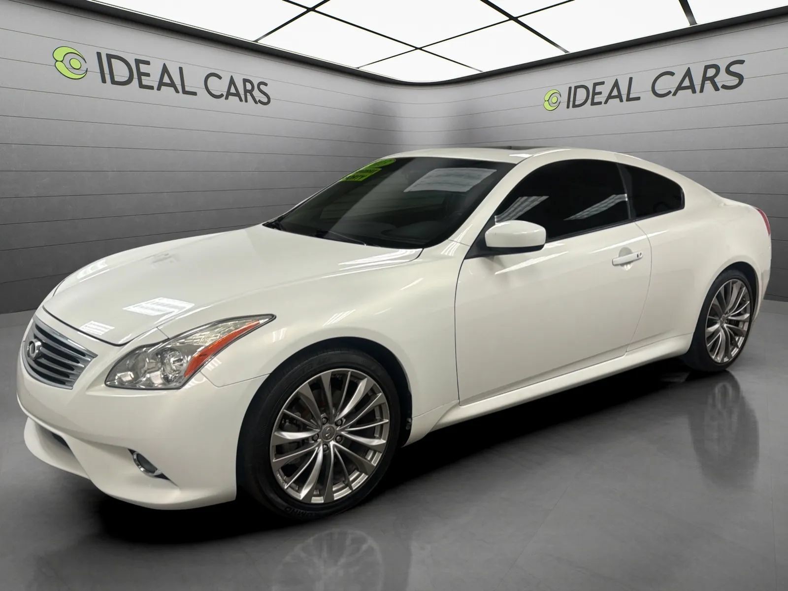 Used 2013 INFINITI G37 Journey w/ Premium Pkg RWD image 1