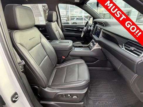 Used 2022 GMC Yukon Denali w/ Advanced Technology Package image 20
