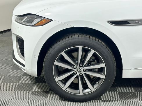 Used 2026 Jaguar F-PACE R-Dynamic S AWD/4WD image 9